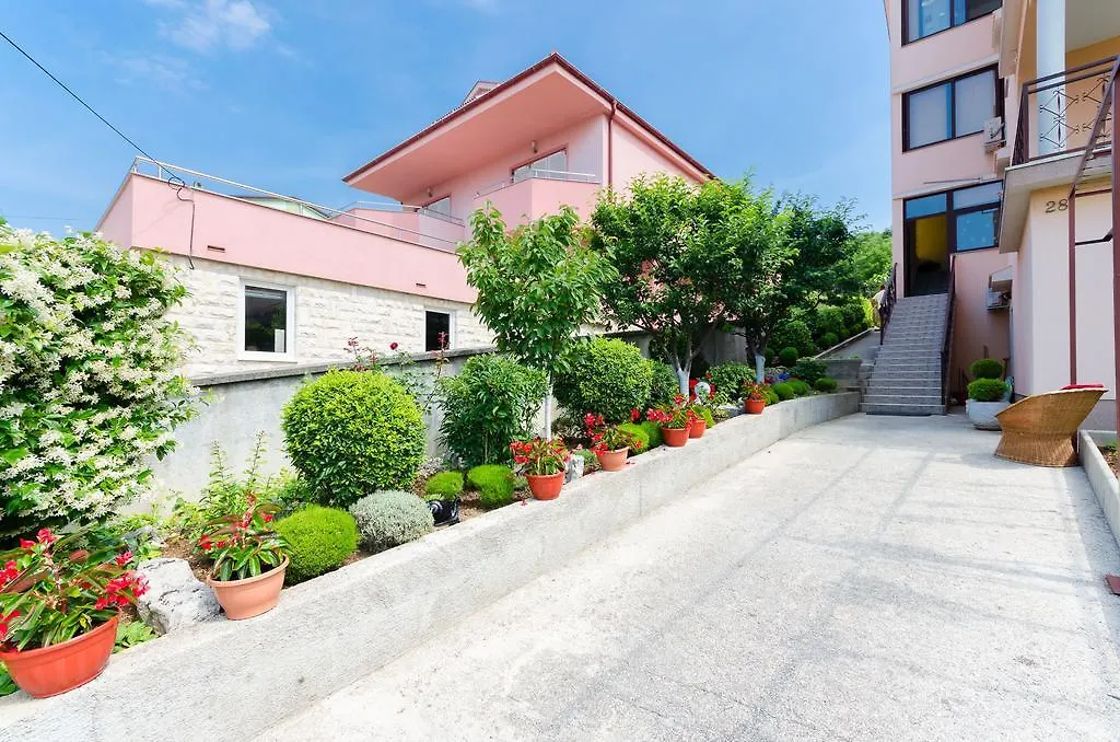 Apartment Katarina Crikvenica 0*,  Croatia